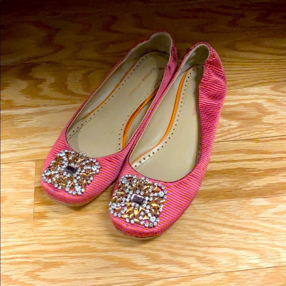 Size 7.5 Adrienne Vittadini Pink Flat